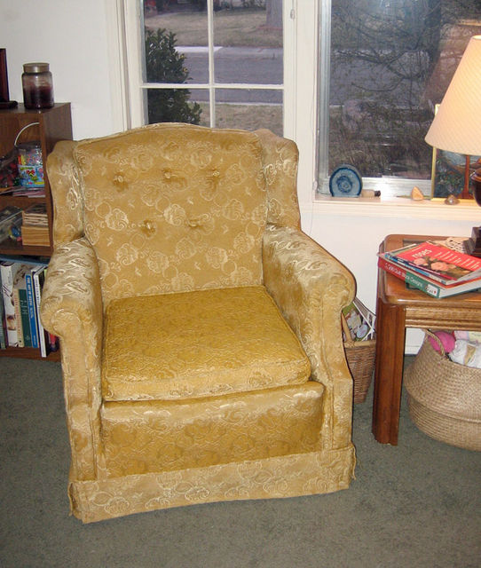 My new "old lady" chair :)