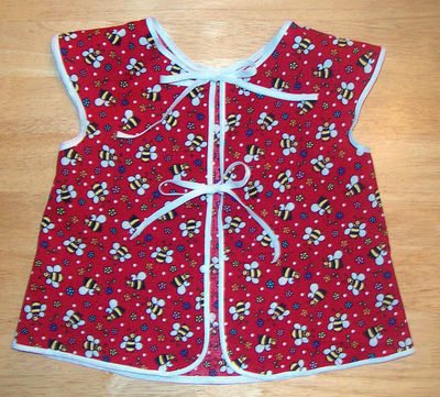 Toddler Busy Bee Art Apron (back)