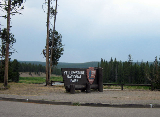 Welcome to Yellowstone National Park! South Entrance